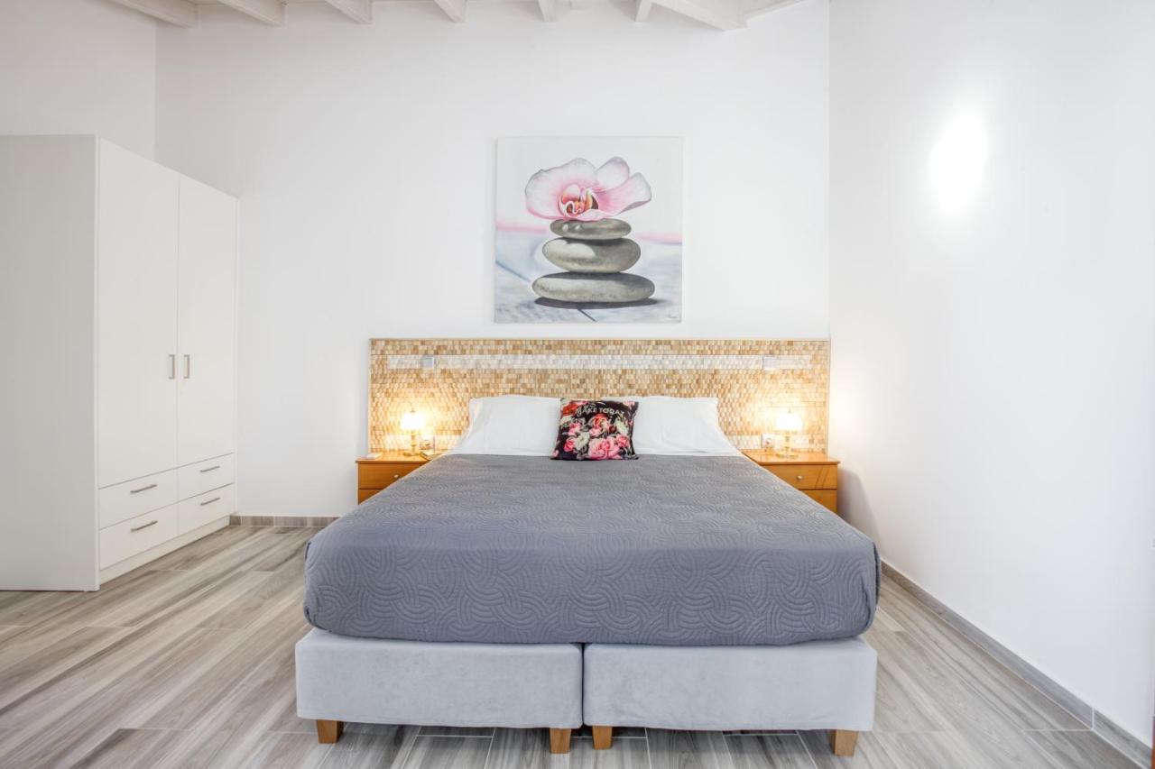 Antonis Apartments Kassiopi Extérieur photo