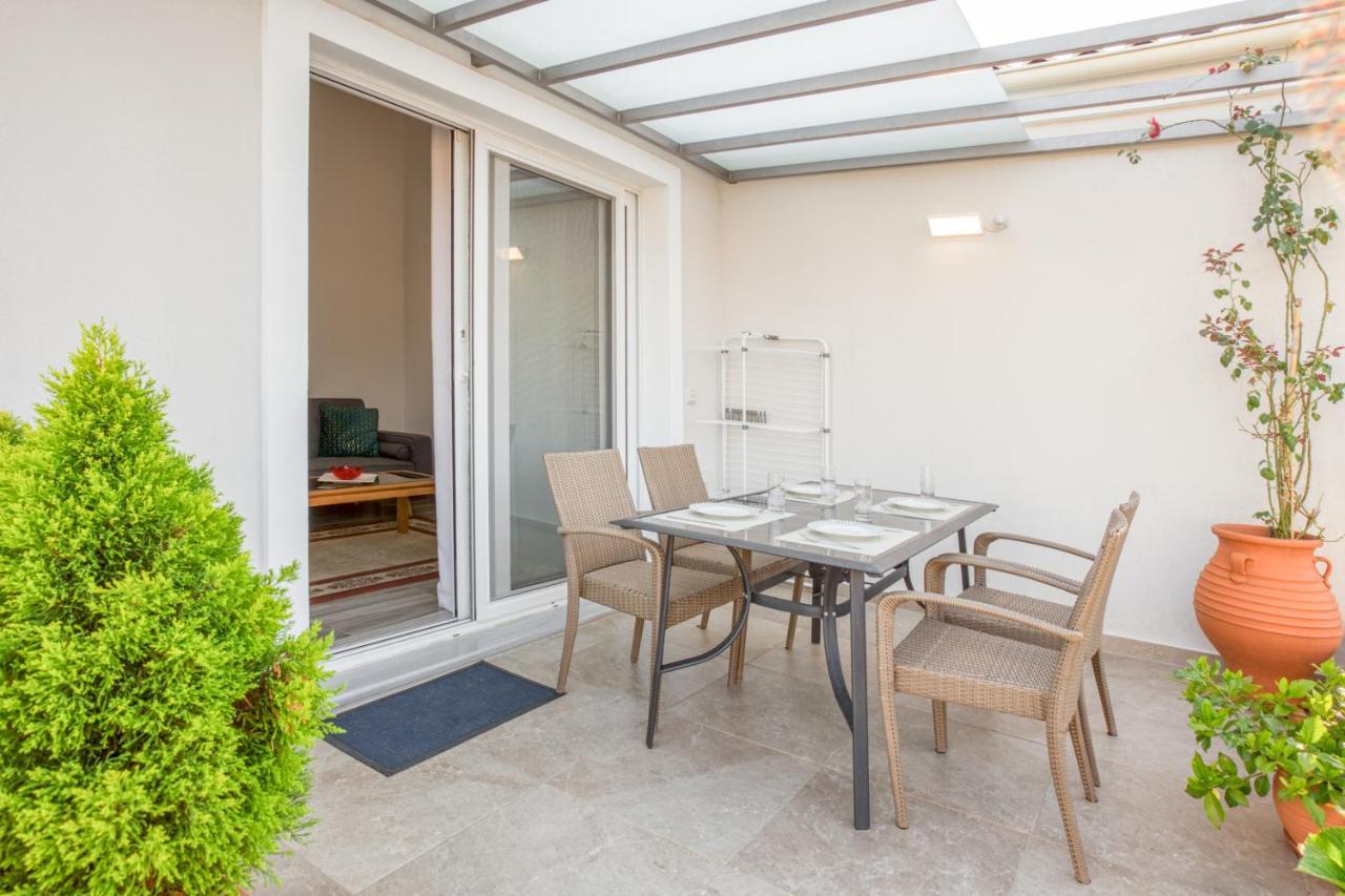 Antonis Apartments Kassiopi Extérieur photo